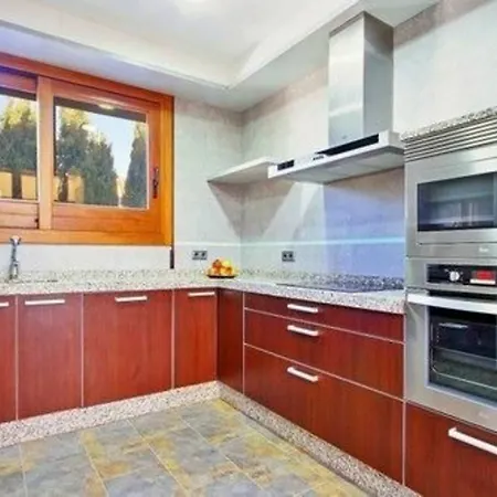 Villa In Calpe, Alicante 103810 By Mo Calp